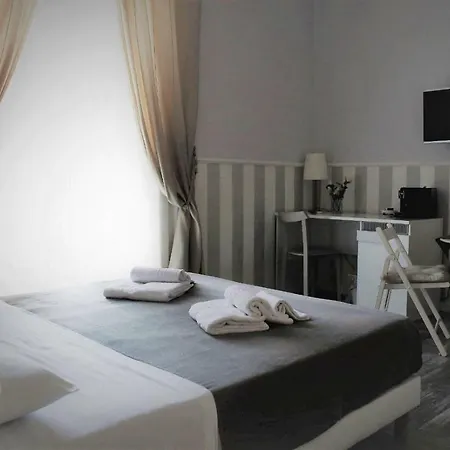 61 Piazza Cavour Oda ve Kahvaltı