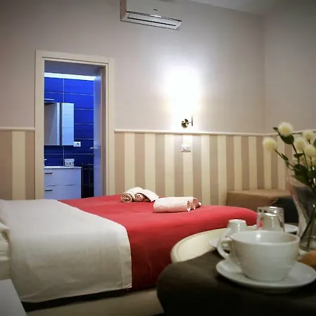 61 Piazza Cavour Bed & Breakfast Naples